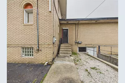2529 Cleveland Avenue NW, Canton, OH 44709 - Photo 8