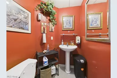 2529 Cleveland Avenue NW, Canton, OH 44709 - Photo 18