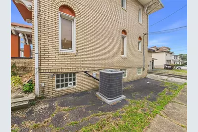 2529 Cleveland Avenue NW, Canton, OH 44709 - Photo 10