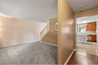 2483 Clara Street, Cuyahoga Falls, OH 44221 - Photo 4