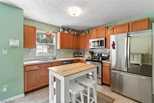 2483 Clara St, Cuyahoga Falls, OH 44221 - Photo 10