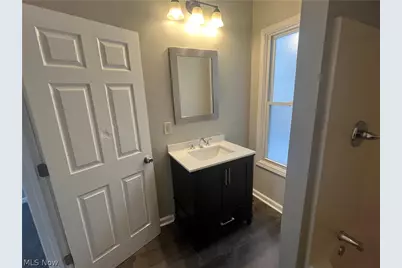 7728 Elton Avenue, Loveland, OH 44102 - Photo 14