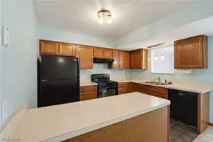 130 High Point Dr, Medina, OH 44256 - Photo 8