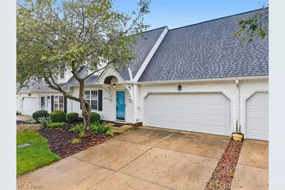 130 High Point Drive #50, Medina, OH 44256 - Photo 2