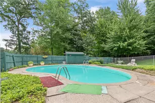 4290 Woodedge Blvd, New Franklin, OH 44319 - Photo 4