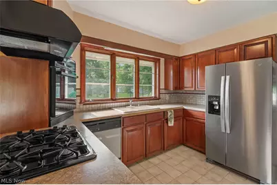 4290 Woodedge Boulevard, New Franklin, OH 44319 - Photo 20