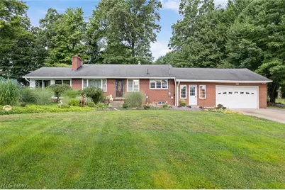 4290 Woodedge Boulevard, New Franklin, OH 44319 - Photo 1