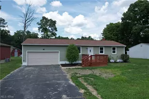 17964 Glendale Ave, Lake Milton, OH 44429 - Photo 2