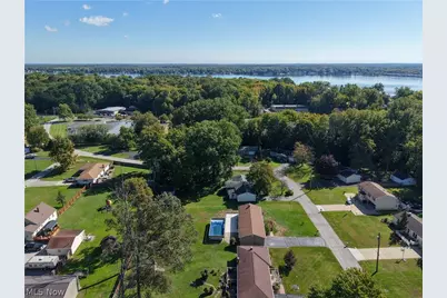 17964 Glendale Avenue, Lake Milton, OH 44429 - Photo 4