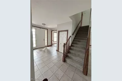 33606 Saint Francis Drive, Avon, OH 44011 - Photo 2