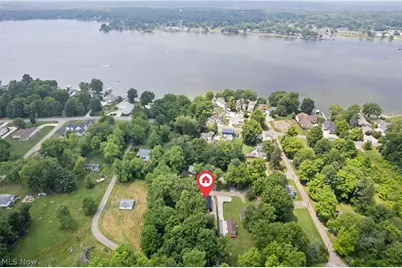1499 Beachview Drive, Lake Milton, OH 44429 - Photo 2