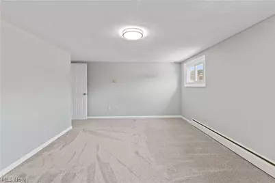 110 Mildren Avenue, Weirton, WV 26062 - Photo 32