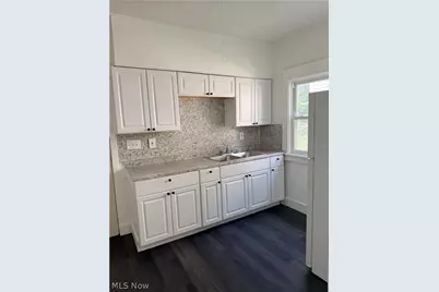 11913 Cromwell Avenue #Down, Loveland, OH 44120 - Photo 4