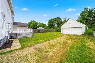 1415 W 9th St, Ashtabula, OH 44004 - Photo 6