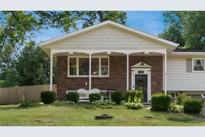 5020 Cliffrock Drive, Zanesville, OH 43701 - Photo 2