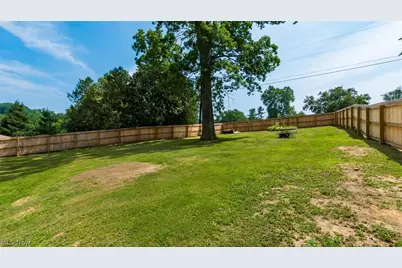 5020 Cliffrock Drive, Zanesville, OH 43701 - Photo 32