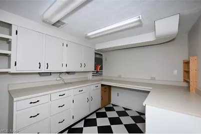 4605 Frazer Avenue NW, Canton, OH 44709 - Photo 38