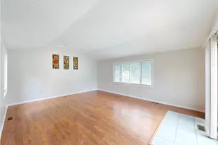 5484 Vermouth St NW, North Canton, OH 44720 - Photo 6