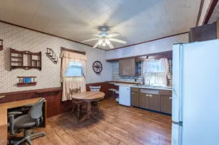 67480 Plum St, Bridgeport, OH 43912 - Photo 2