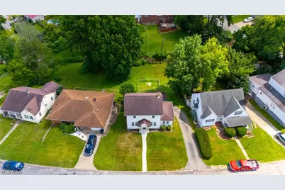 616 Buena Vista Boulevard, Steubenville, OH 43952 - Photo 4