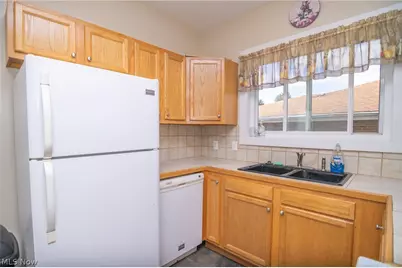 616 Buena Vista Boulevard, Steubenville, OH 43952 - Photo 8