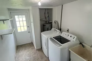 1908 Case St, Twinsburg, OH 44087 - Photo 8