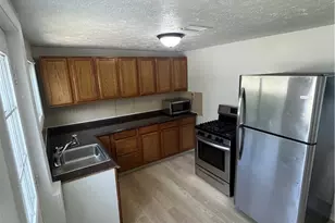 1908 Case St, Twinsburg, OH 44087 - Photo 2