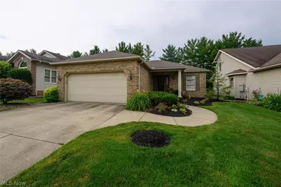 598 Saguaro Place, Barberton, OH 44203 - Photo 1