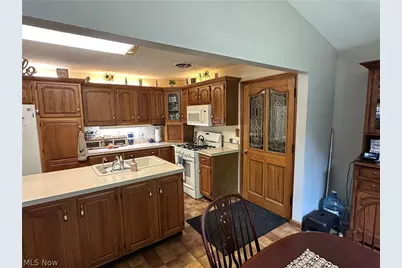 603 W Main Street, Bellevue, OH 44811 - Photo 12