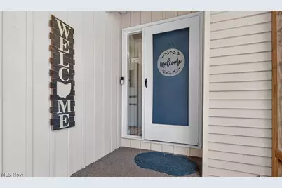 910 Marilyn Drive, Wooster, OH 44691 - Photo 2