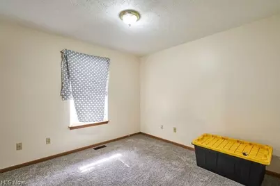 1843 Springfield Center Rd, Akron, OH 44312 - Photo 18