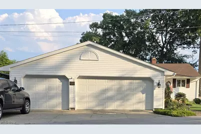 4534 Lahm Drive, New Franklin, OH 44319 - Photo 1
