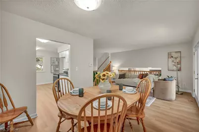 509 Silver Meadows Boulevard, Kent, OH 44240 - Photo 10