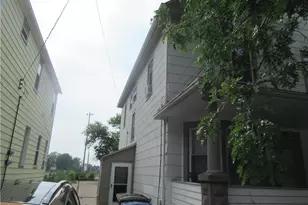 2080 Halstead Ave, Oakwood, OH 44107 - Photo 2