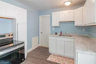 908 Hayes Ave, Willoughby, OH 44094 - Photo 12