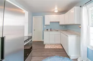 908 Hayes Ave, Willoughby, OH 44094 - Photo 14