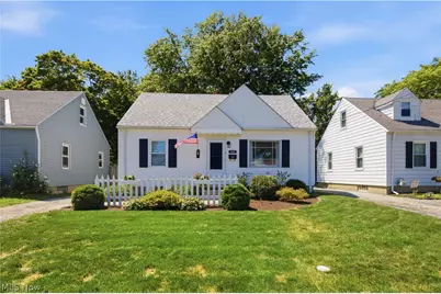 240 Moore Road, Avon Lake, OH 44012 - Photo 2