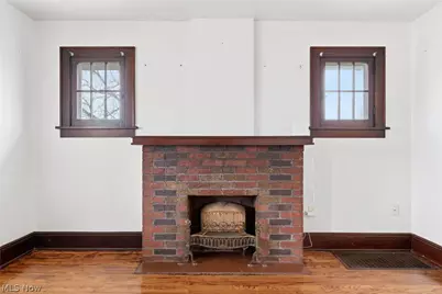 829 Indian Trail, Akron, OH 44314 - Photo 16