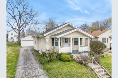 829 Indian Trail, Akron, OH 44314 - Photo 2