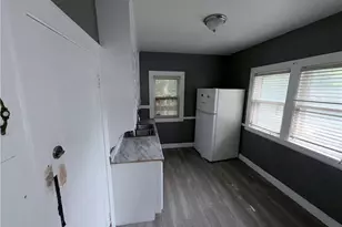 16902 Endora Rd, Loveland, OH 44112 - Photo 2