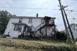 822 Marion Ave SW, Canton, OH 44707 - Photo 4