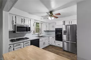 593 Salva Ave, Shadyside, OH 43947 - Photo 10