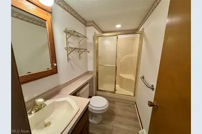 5484 Wildwood Court #B, Willoughby, OH 44094 - Photo 18