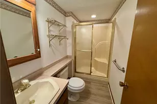5484 Wildwood Ct, Willoughby, OH 44094 - Photo 18