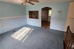 301 Shenandoah Dr, Byesville, OH 43723 - Photo 4