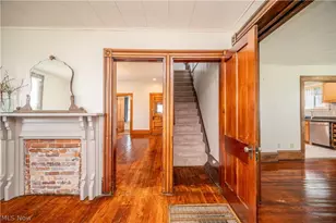 266 W Martin St, East Palestine, OH 44413 - Photo 4
