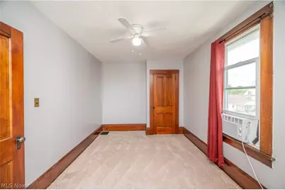 266 W Martin Street, East Palestine, OH 44413 - Photo 14