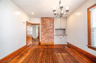 266 W Martin St, East Palestine, OH 44413 - Photo 6