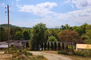 23516 Hideaway Dr, Senecaville, OH 43780 - Photo 16