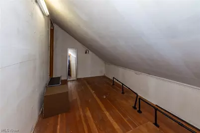 33 Pierce Avenue, Cuyahoga Falls, OH 44221 - Photo 22